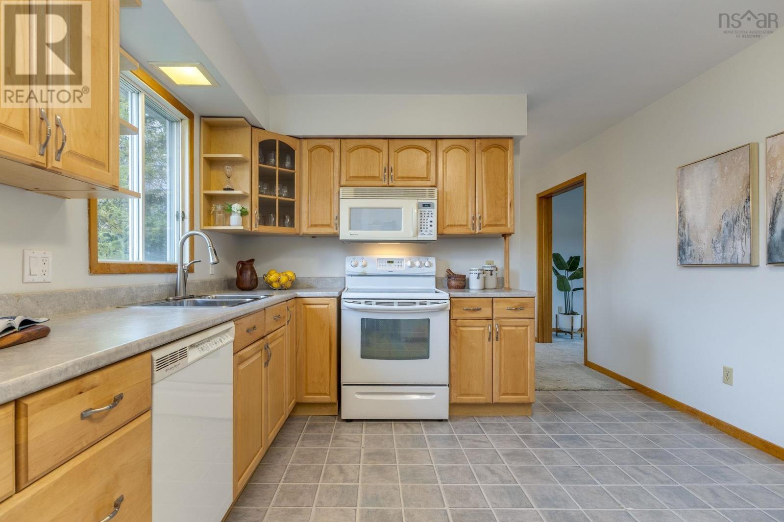 62 Beaver Bank Cross Road, Middle Sackville, Nova Scotia  B4E 1K5 - Photo 12 - 202527519