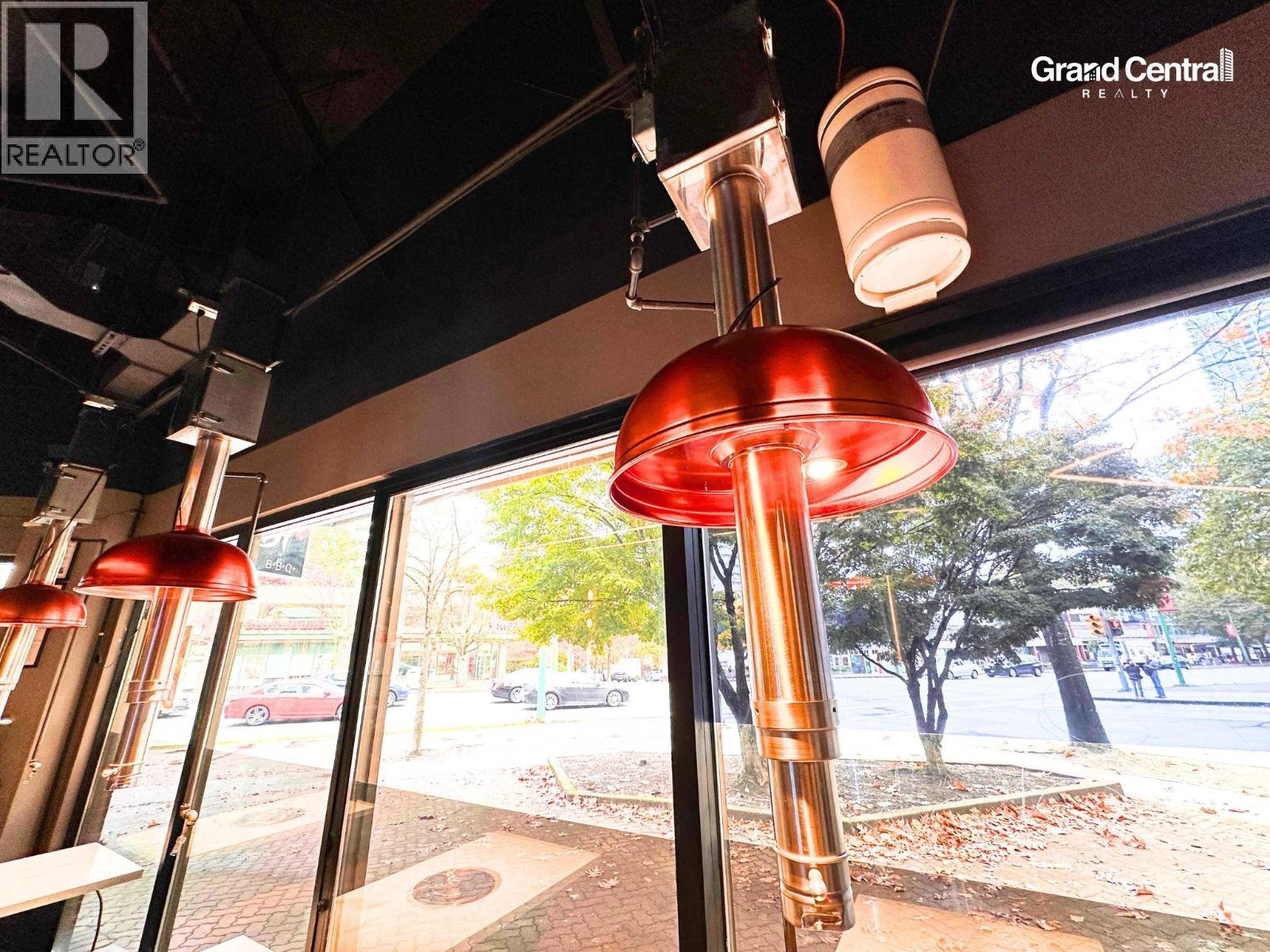 6 4300 Kingsway, Burnaby, British Columbia V5H 1Z8 - Photo 11 - C8073524