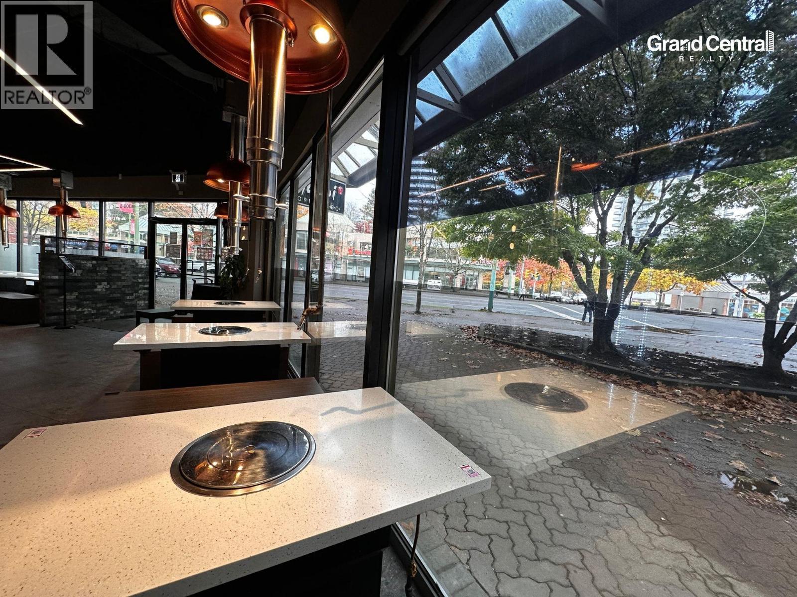 6 4300 Kingsway, Burnaby, British Columbia V5H 1Z8 - Photo 7 - C8073524