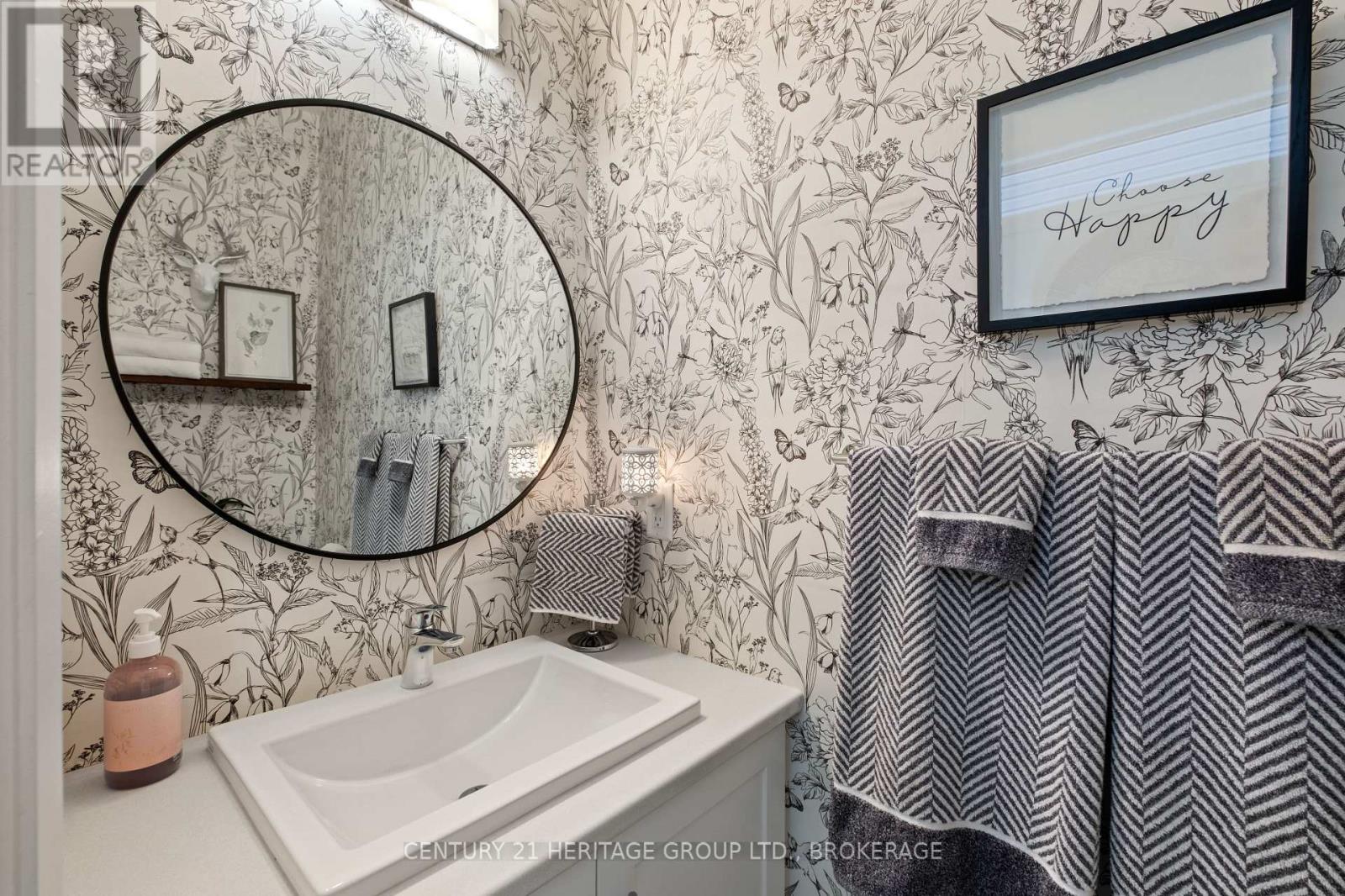 1516 Scarlet Street, Kingston, Ontario  K7K 0H6 - Photo 8 - X12523224