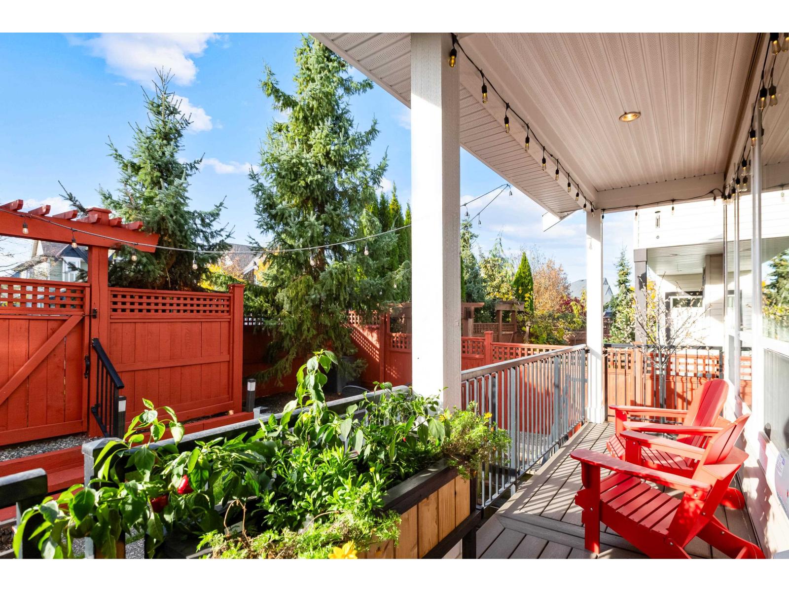 8049 211a Street, Langley, British Columbia  V2Y 0J5 - Photo 32 - R3065397