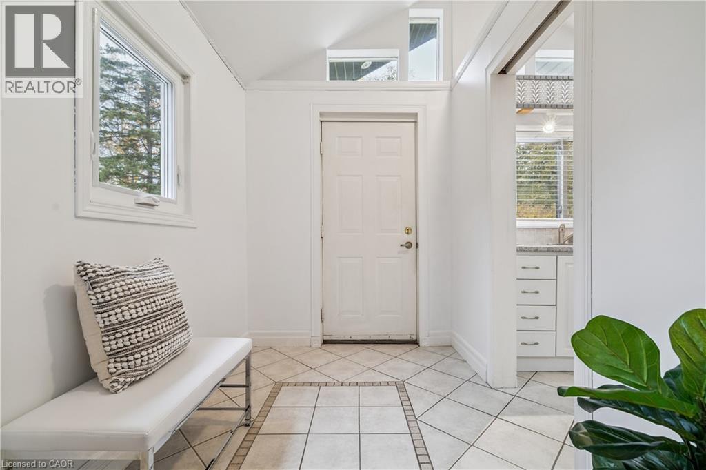 532 Elwood Road, Burlington, Ontario  L7N 3C7 - Photo 5 - 40786453