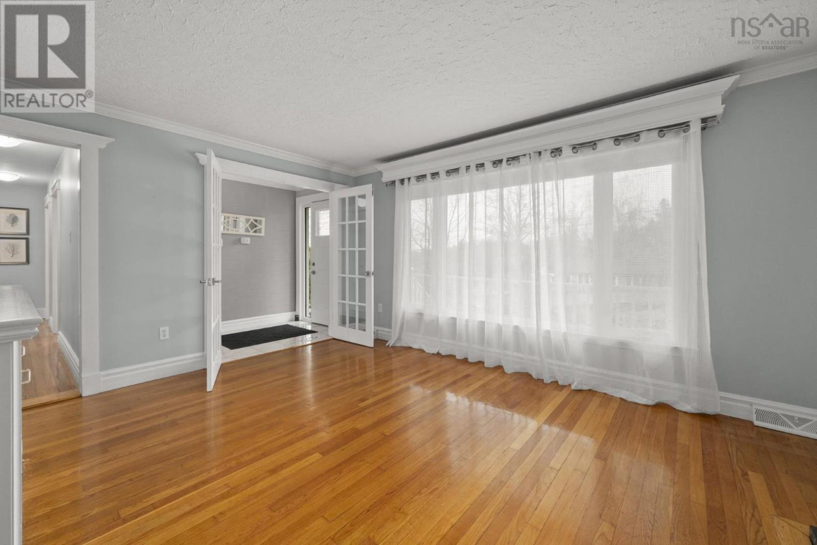 27 Dartmoor Crescent, Bedford, Nova Scotia  B4A 2K6 - Photo 5 - 202527533