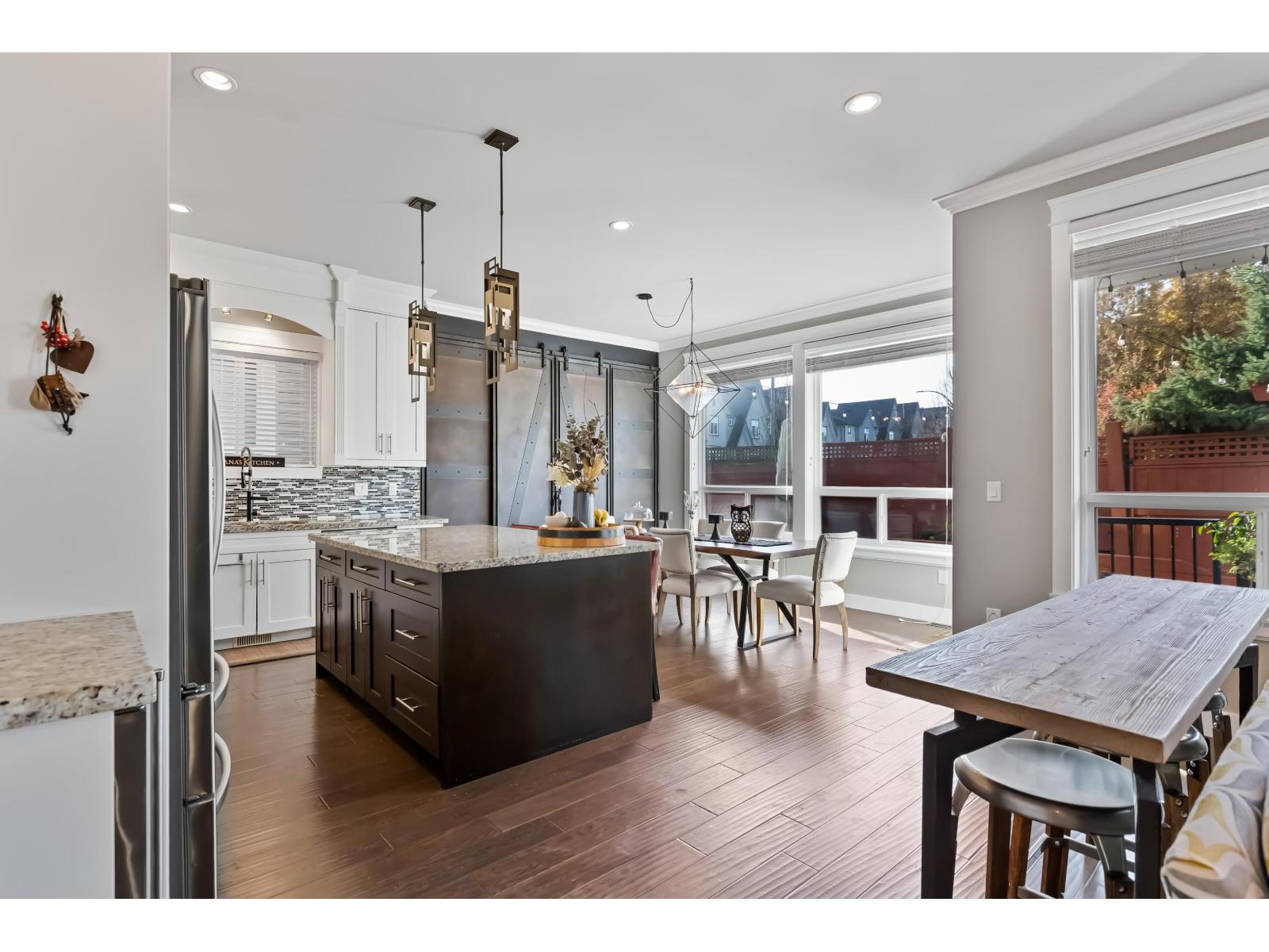 8049 211a Street, Langley, British Columbia  V2Y 0J5 - Photo 10 - R3065397