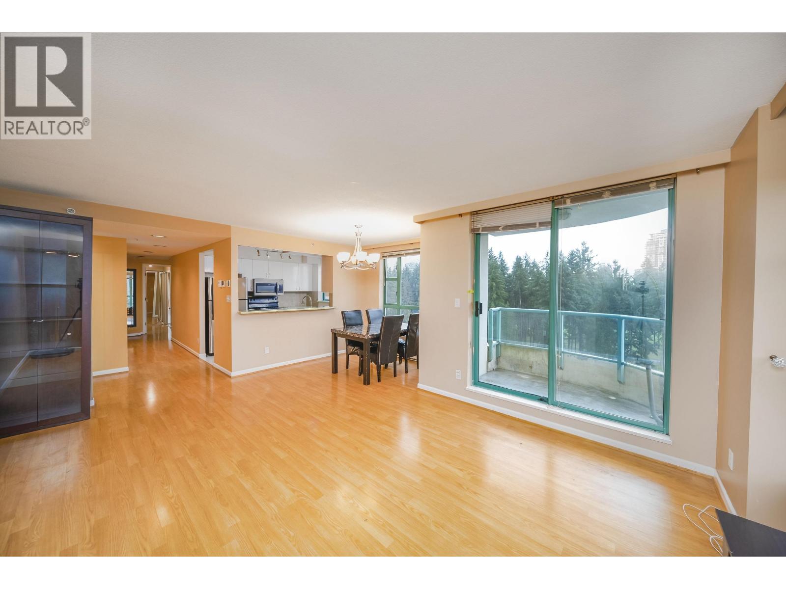 1203 3071 Glen Drive, Coquitlam, British Columbia  V3B 7R1 - Photo 18 - R3027459