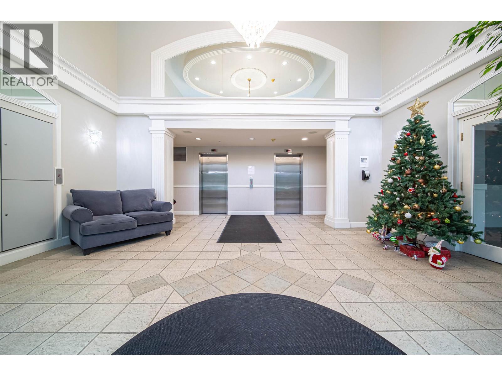 1203 3071 Glen Drive, Coquitlam, British Columbia  V3B 7R1 - Photo 3 - R3027459