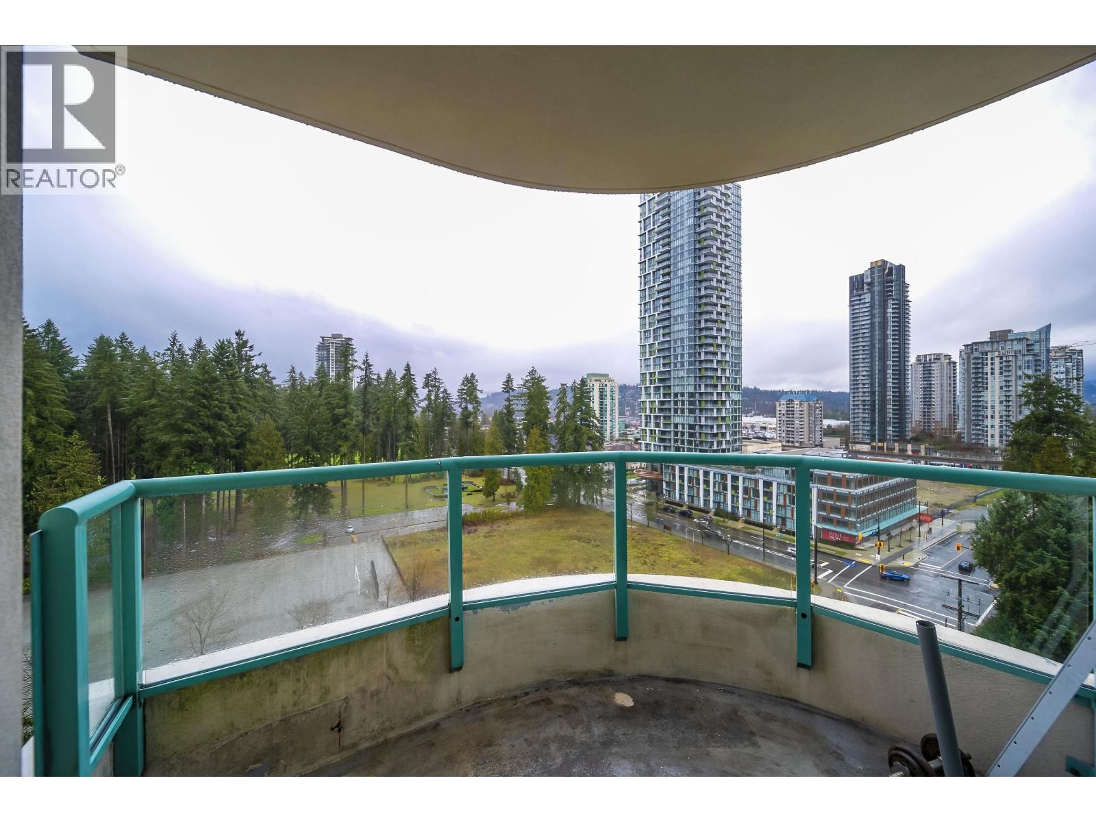 1203 3071 Glen Drive, Coquitlam, British Columbia  V3B 7R1 - Photo 6 - R3027459