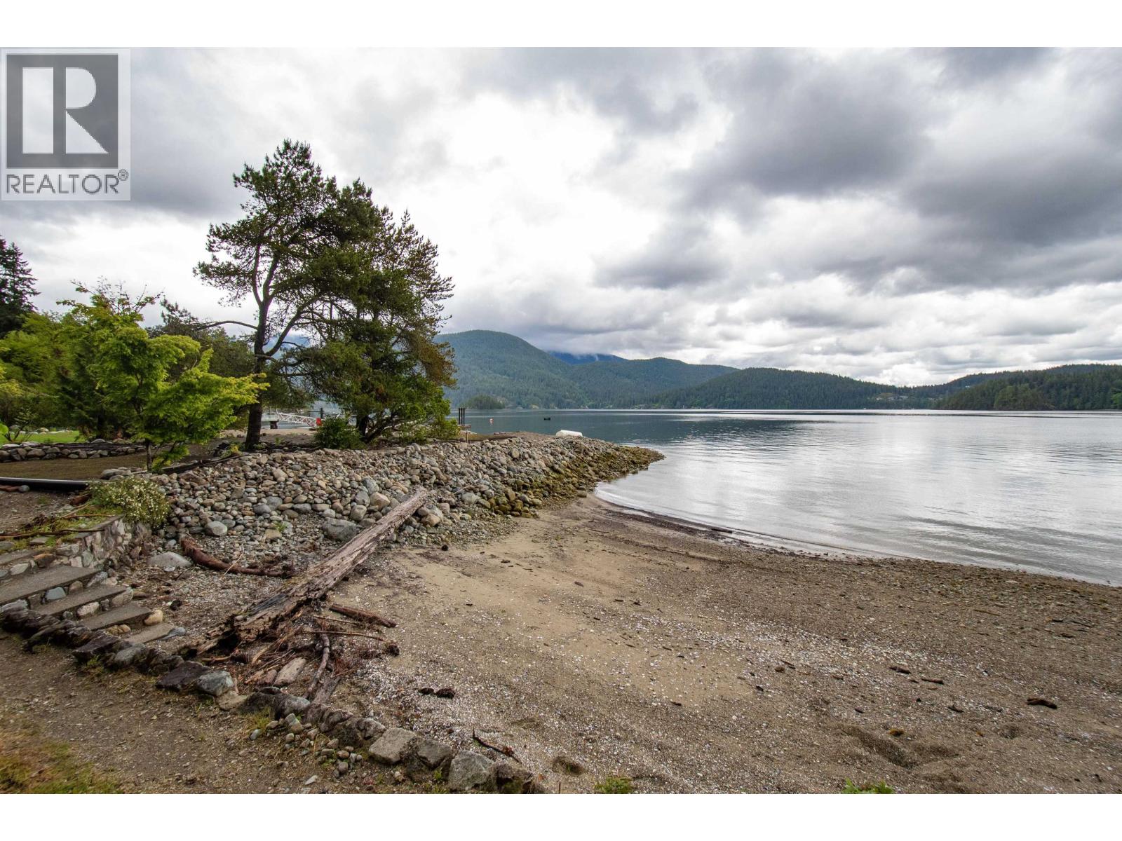 5293 Indian River Drive, North Vancouver, British Columbia  V7G 2T6 - Photo 24 - R3064496