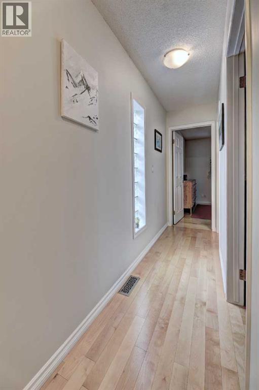 1501 3 Street Nw, Calgary, Alberta  T2M 2X9 - Photo 22 - A2268666