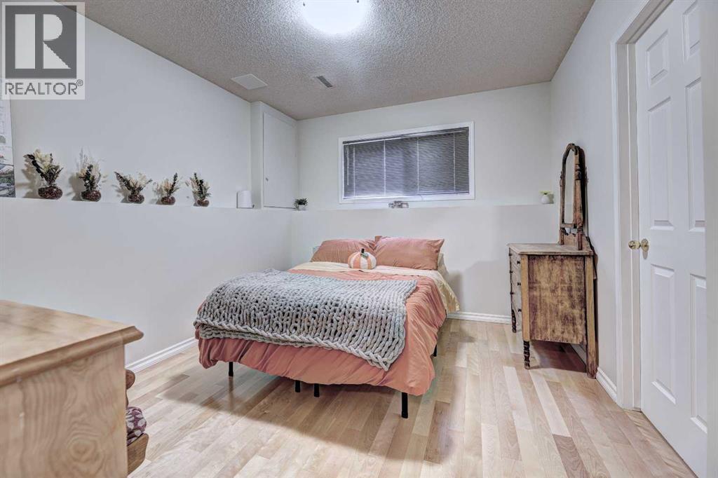 1501 3 Street Nw, Calgary, Alberta  T2M 2X9 - Photo 35 - A2268666