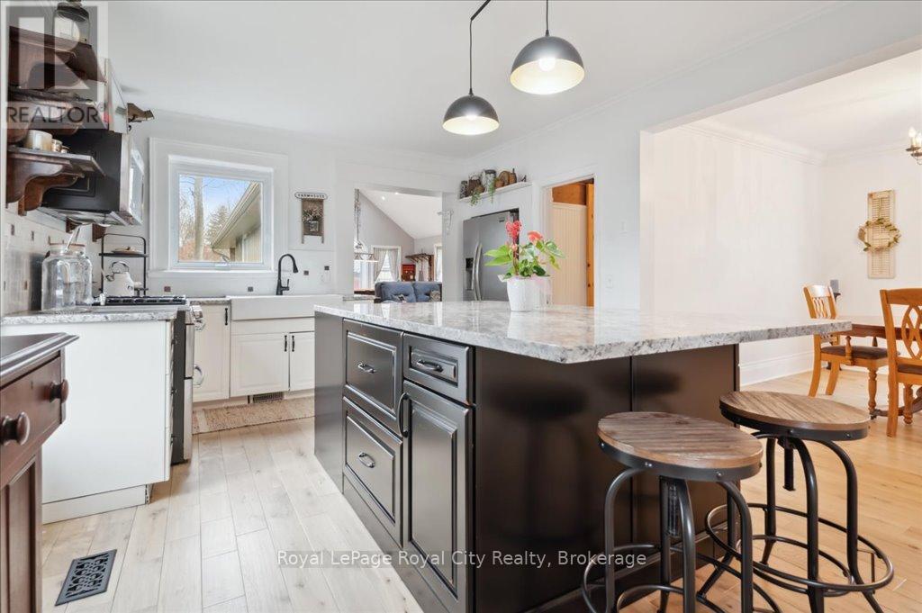 42 Bielby Street, East Luther Grand Valley, Ontario  L9W 5N3 - Photo 13 - X12523414