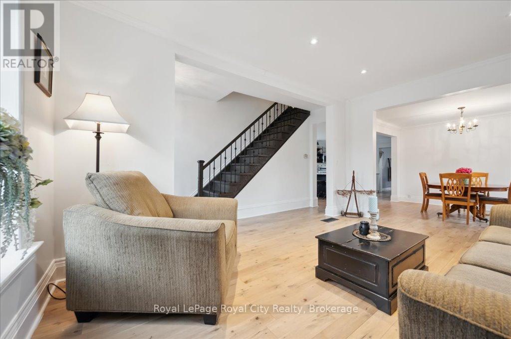 42 Bielby Street, East Luther Grand Valley, Ontario  L9W 5N3 - Photo 7 - X12523414