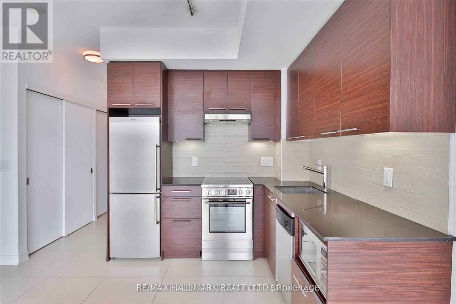 418 - 1 Market Street, Toronto, Ontario M5E 0A2 - Photo 10 - C12523130