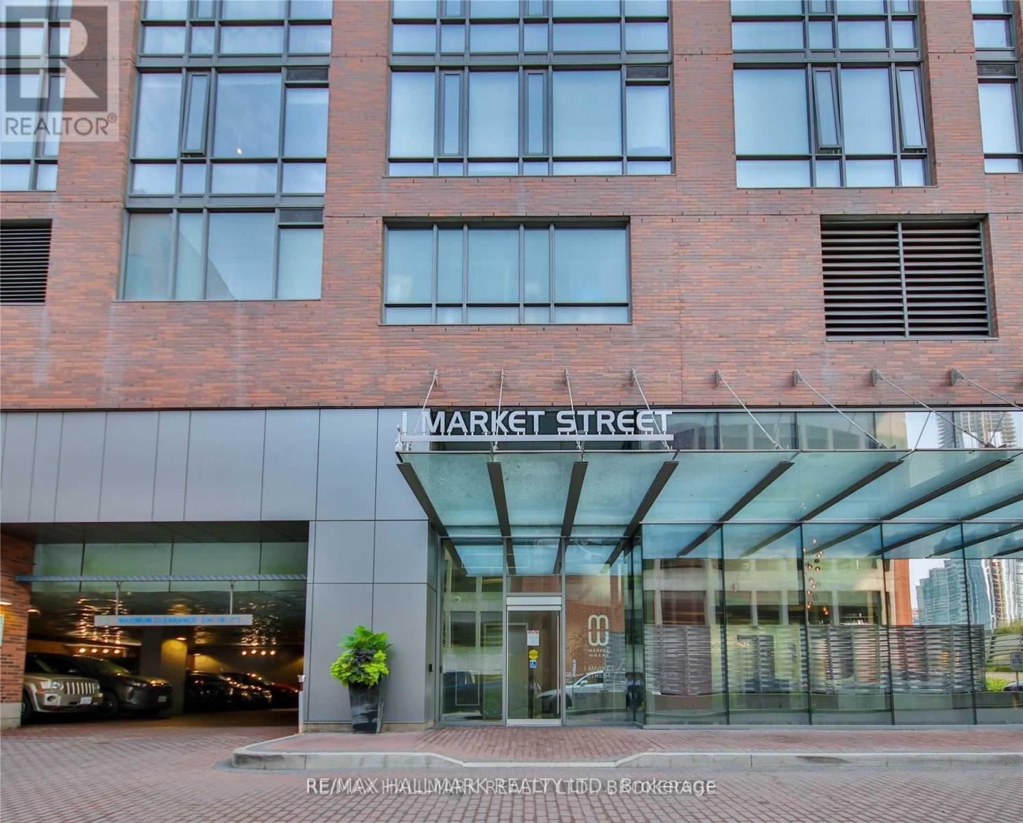 418 - 1 Market Street, Toronto, Ontario M5E 0A2 - Photo 2 - C12523130