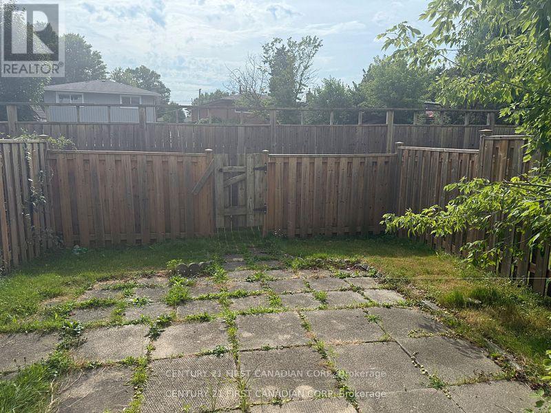 24- Lower - 577 Third Street, London East, Ontario  N5V 4B9 - Photo 14 - X12523420