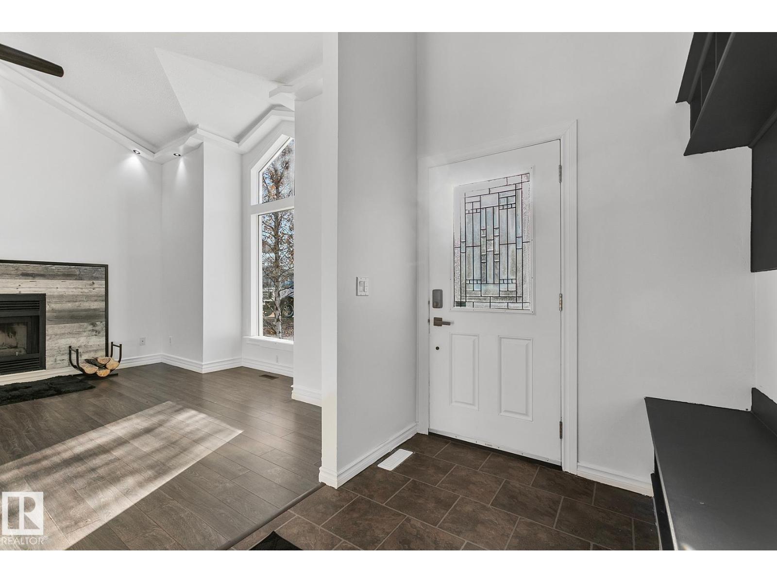 4810 44 Av, Beaumont, Alberta  T4X 1G3 - Photo 7 - E4465122