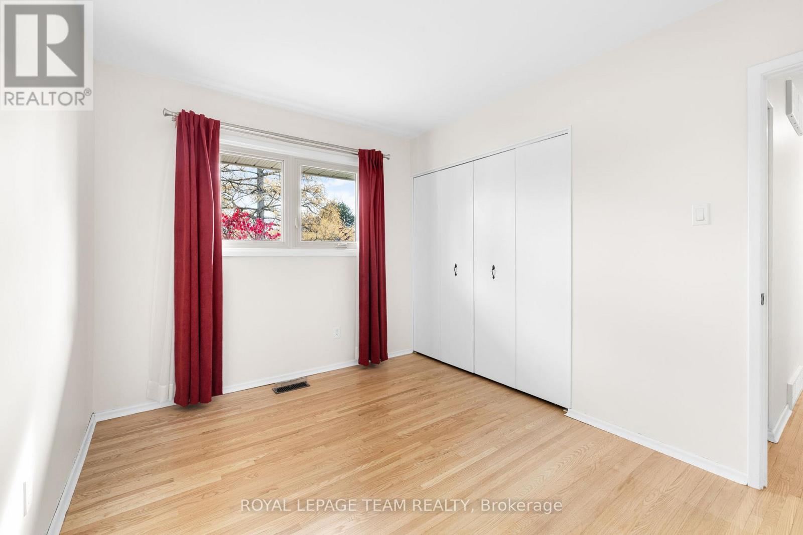 11 Cherrywood Drive, Ottawa, Ontario  K2H 6H1 - Photo 29 - X12523222