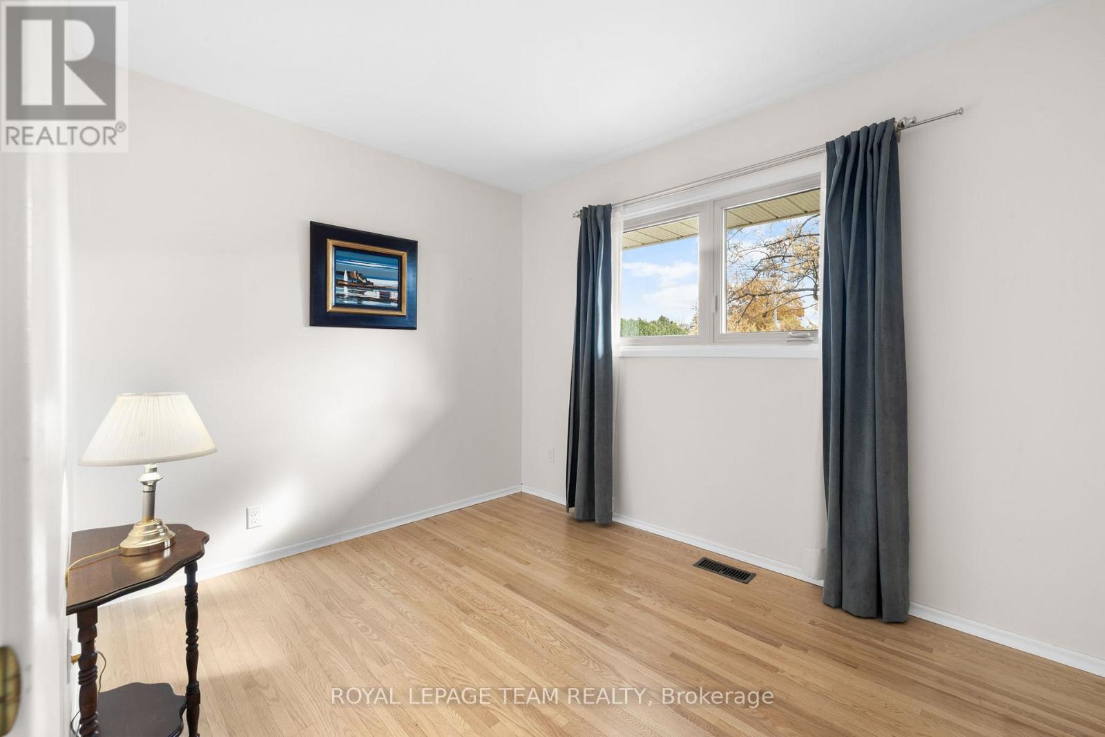 11 Cherrywood Drive, Ottawa, Ontario  K2H 6H1 - Photo 30 - X12523222