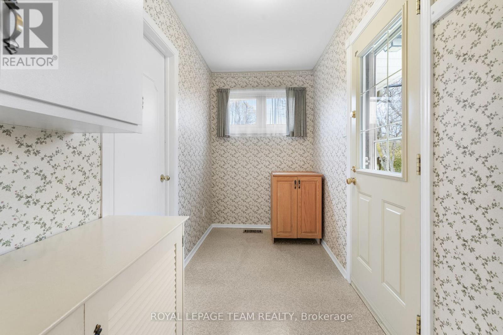 11 Cherrywood Drive, Ottawa, Ontario  K2H 6H1 - Photo 34 - X12523222