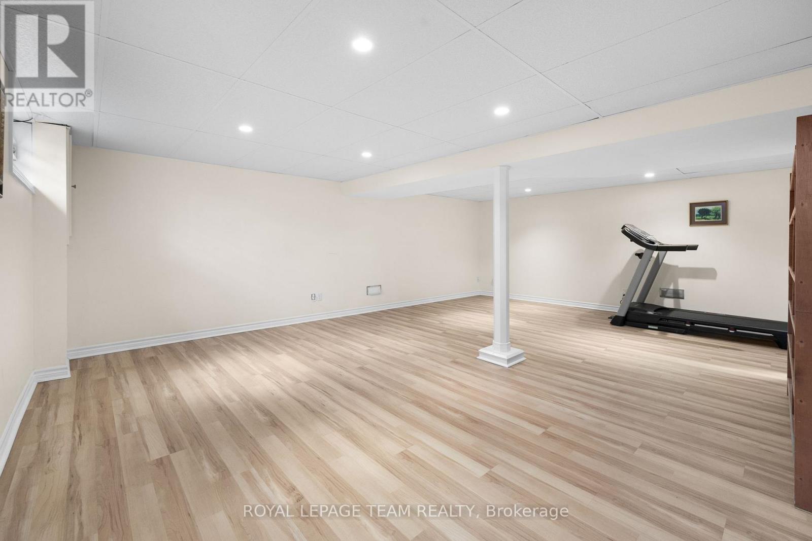 11 Cherrywood Drive, Ottawa, Ontario  K2H 6H1 - Photo 36 - X12523222