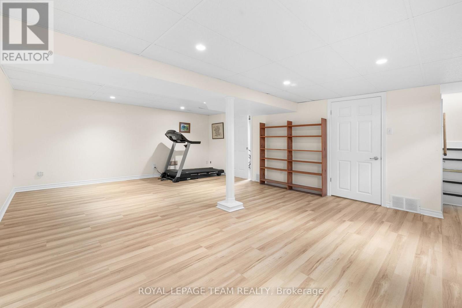 11 Cherrywood Drive, Ottawa, Ontario  K2H 6H1 - Photo 37 - X12523222