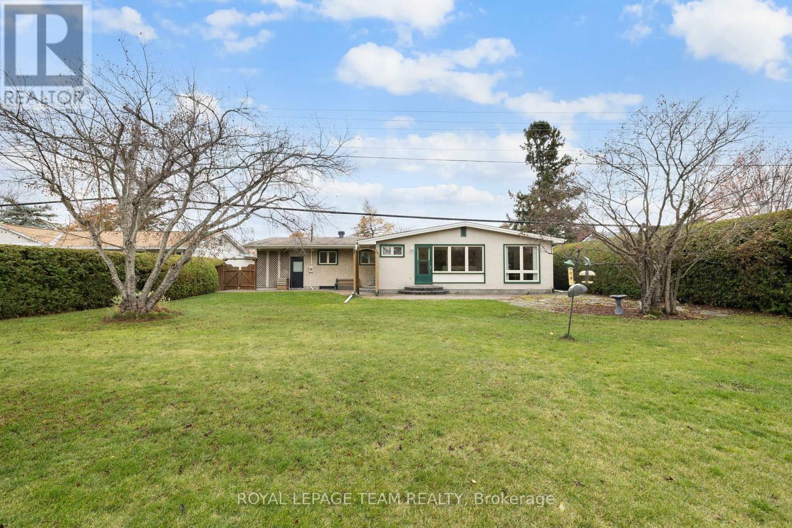 11 Cherrywood Drive, Ottawa, Ontario  K2H 6H1 - Photo 39 - X12523222