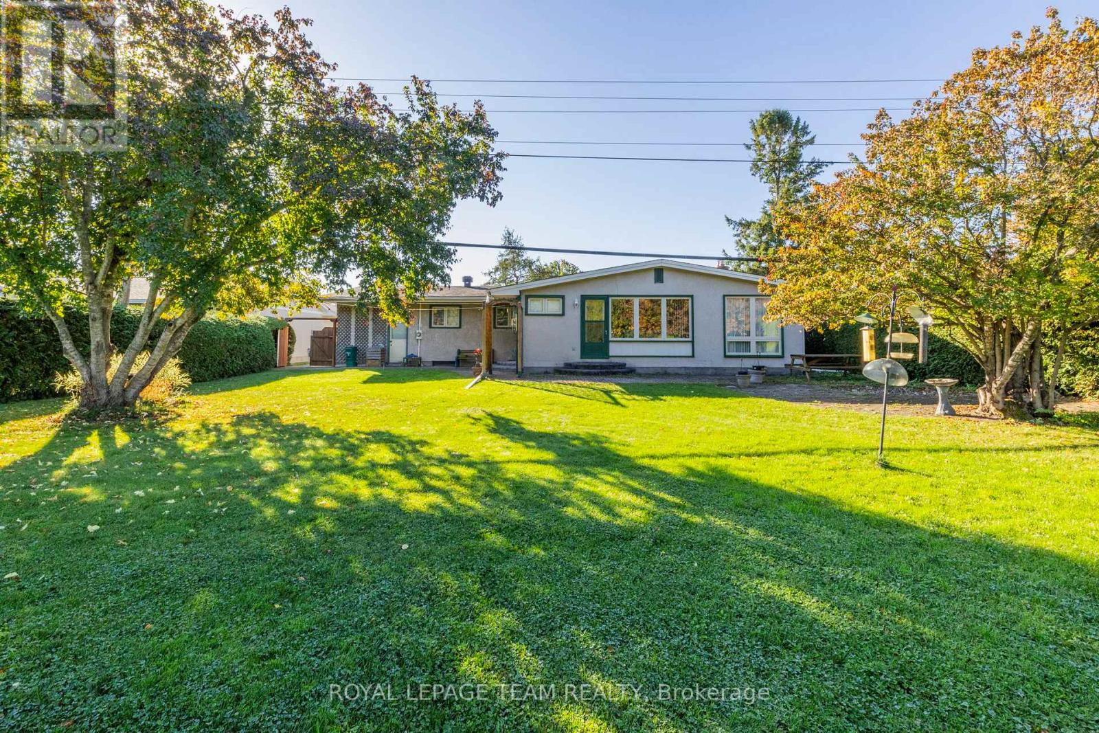 11 Cherrywood Drive, Ottawa, Ontario  K2H 6H1 - Photo 44 - X12523222