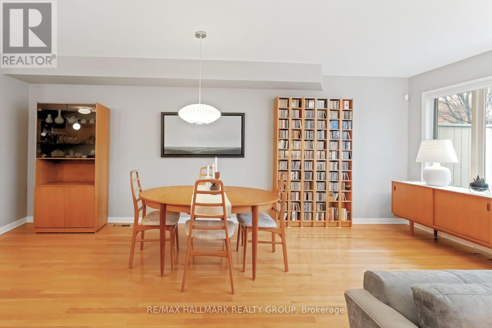 29 Maxton Private, Ottawa, Ontario  K1J 1J1 - Photo 11 - X12523248