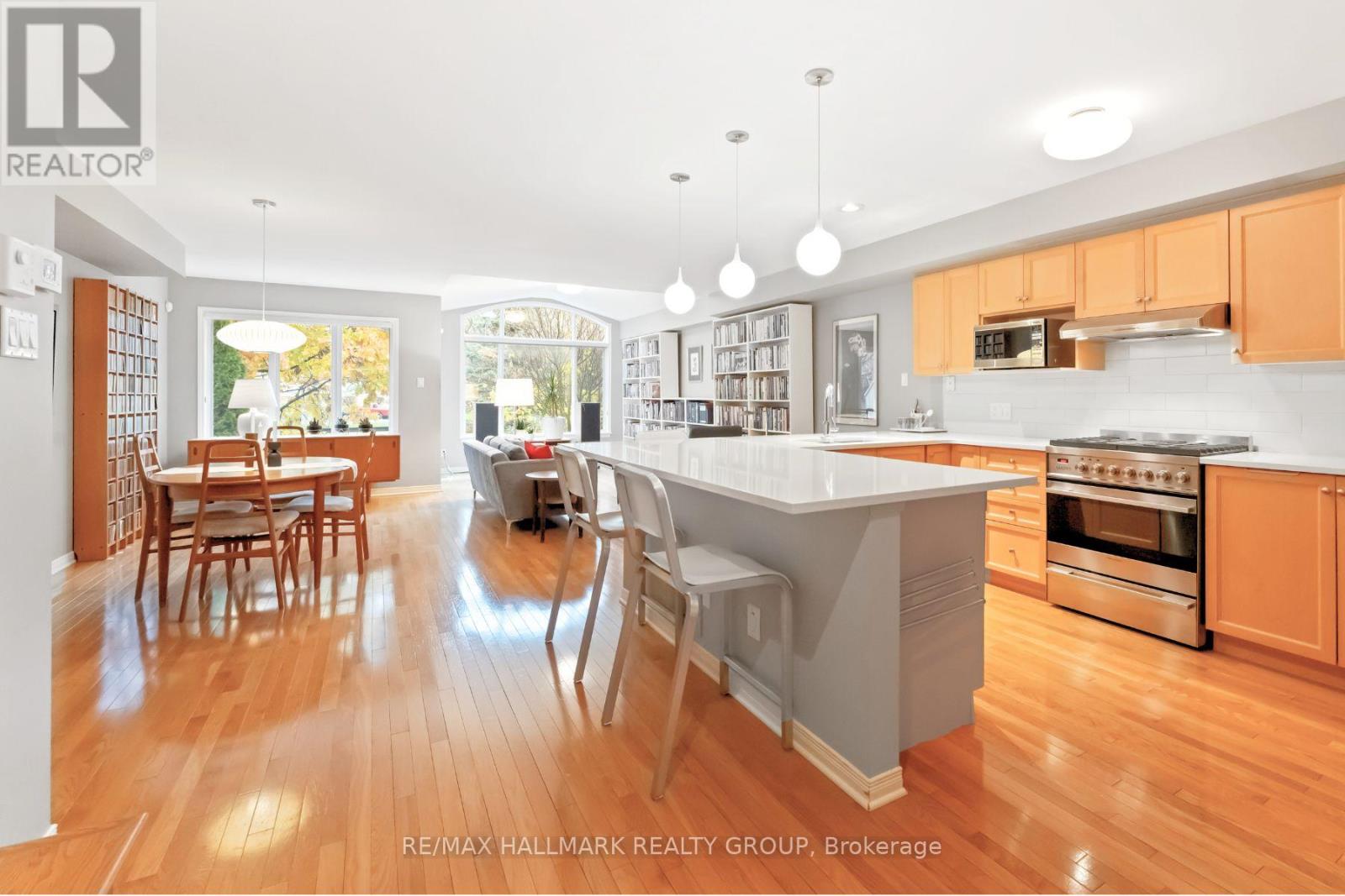 29 Maxton Private, Ottawa, Ontario  K1J 1J1 - Photo 6 - X12523248