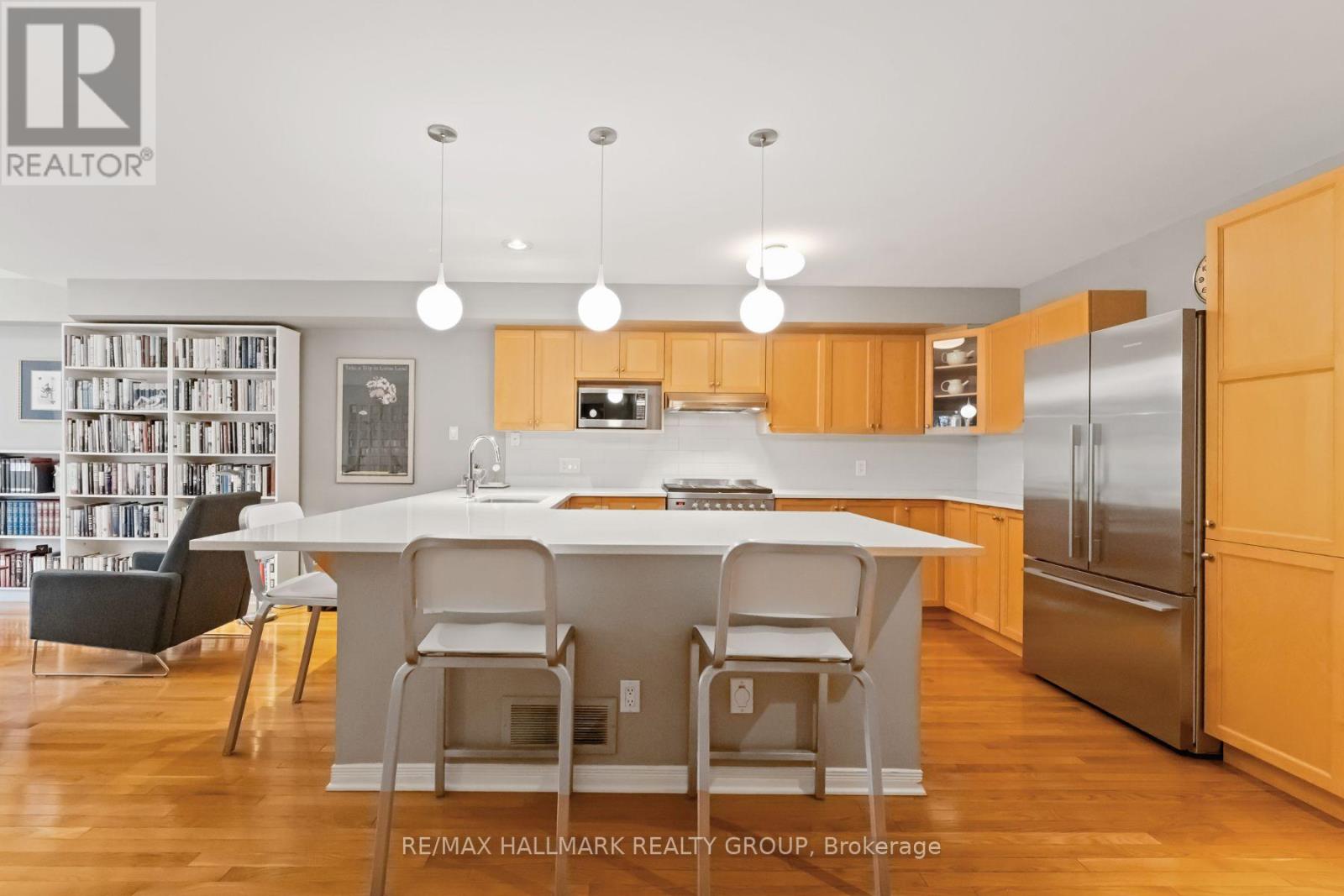 29 Maxton Private, Ottawa, Ontario  K1J 1J1 - Photo 8 - X12523248