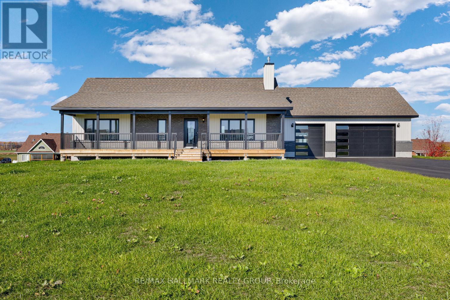 208 TRUDEAU CRESCENT, Russell, Ontario