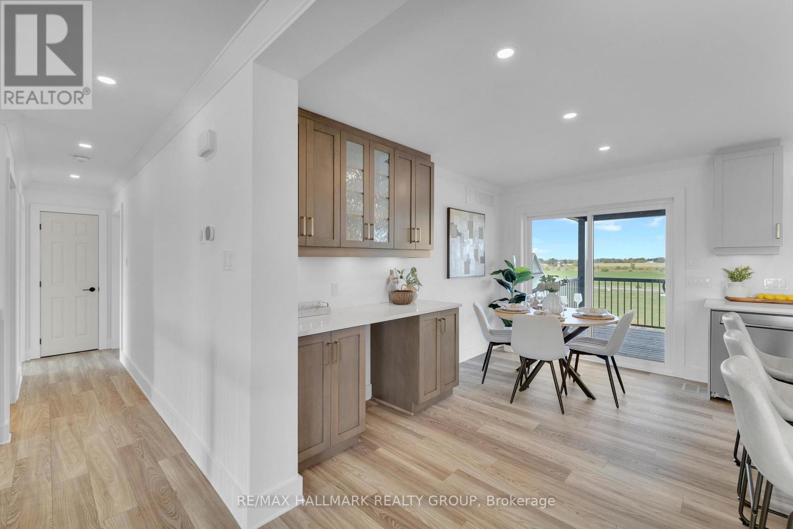 208 Trudeau Crescent, Russell, Ontario  K4R 1E5 - Photo 15 - X12523266