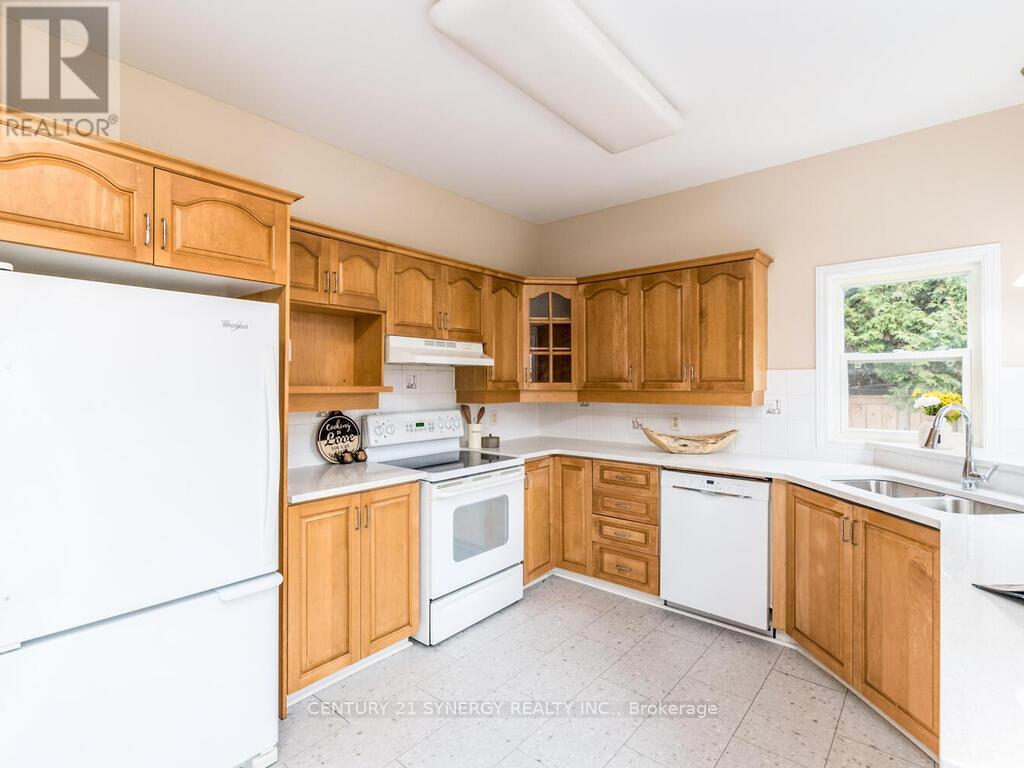 34 Eliza Crescent, Ottawa, Ontario  K2S 2A3 - Photo 19 - X12523308