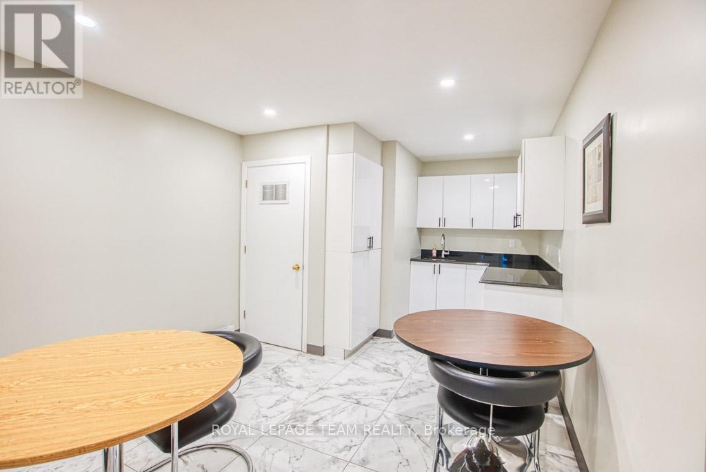 84 Centrepointe Drive, Ottawa, Ontario  K2G 6B1 - Photo 19 - X12523314