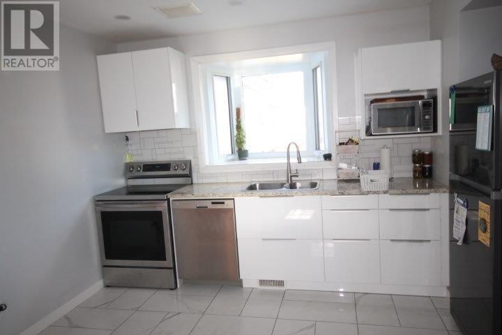 2613 Isabella St E, Thunder Bay, Ontario  P7E 5C9 - Photo 5 - TB253366