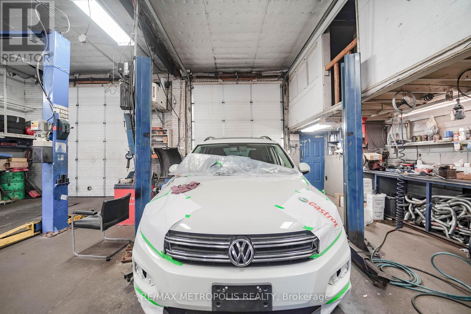 2789 & 2793 Danforth Avenue, Toronto, Ontario  M4C 1L9 - Photo 13 - E12523100