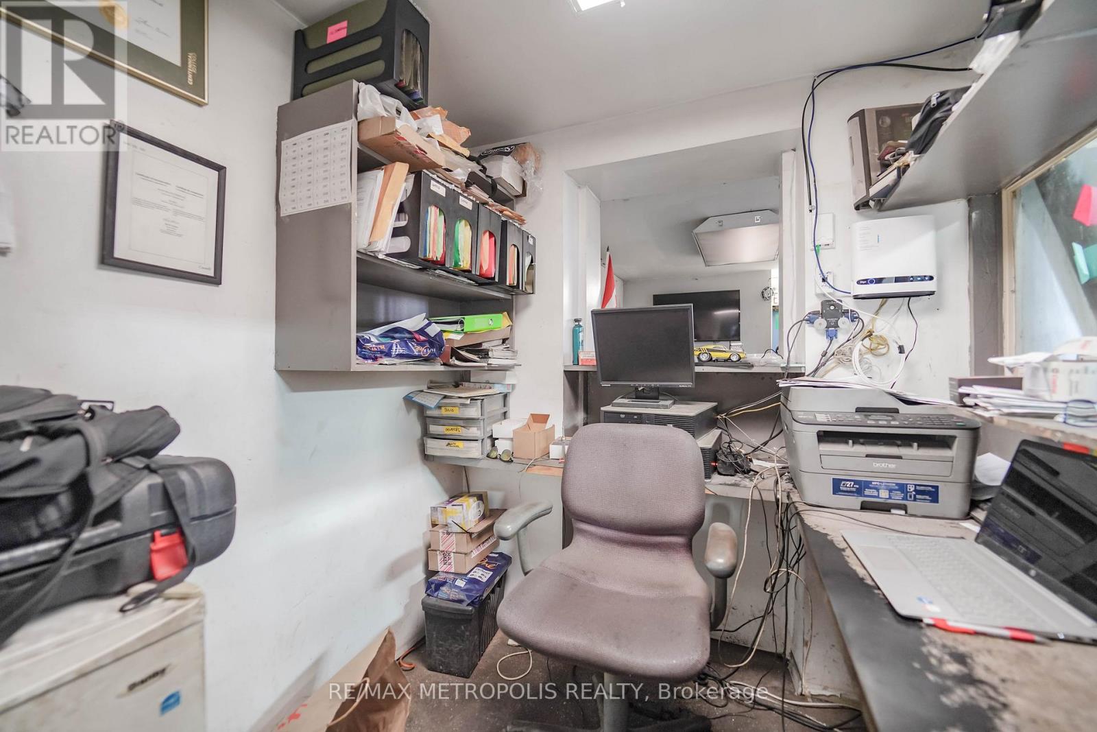 2789 & 2793 Danforth Avenue, Toronto, Ontario  M4C 1L9 - Photo 15 - E12523100