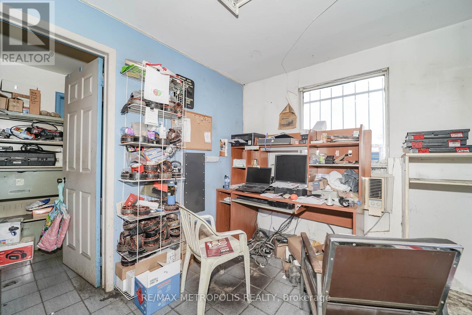 2789 & 2793 Danforth Avenue, Toronto, Ontario  M4C 1L9 - Photo 25 - E12523100