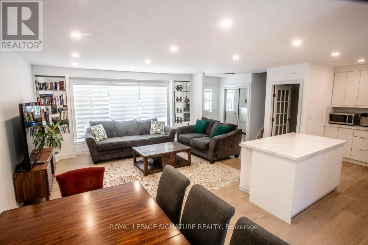 243 Acadia Drive, Oshawa, Ontario  L1G 1X9 - Photo 3 - E12523104