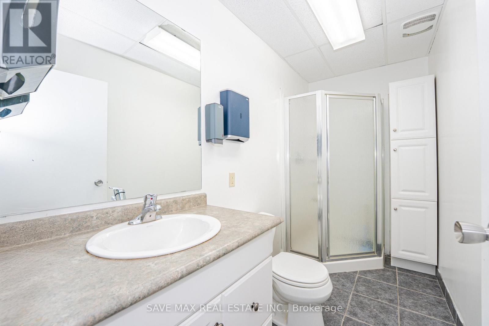 Main & Basement - 264 Woodlawn Road W, Guelph, Ontario N1H 1B6 - Photo 45 - X12513824