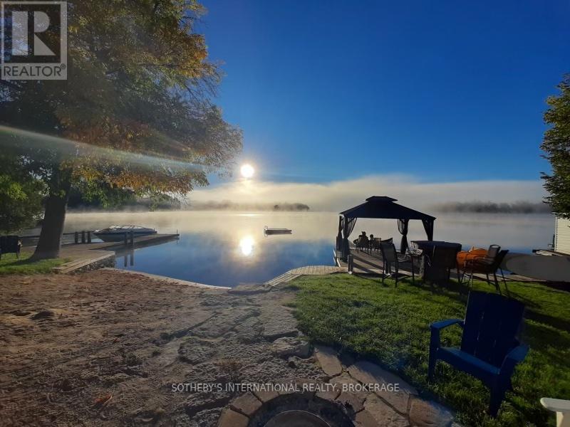 358 Front Street, Kawartha Lakes, Ontario K0M 1A0 - Photo 1 - X12523246