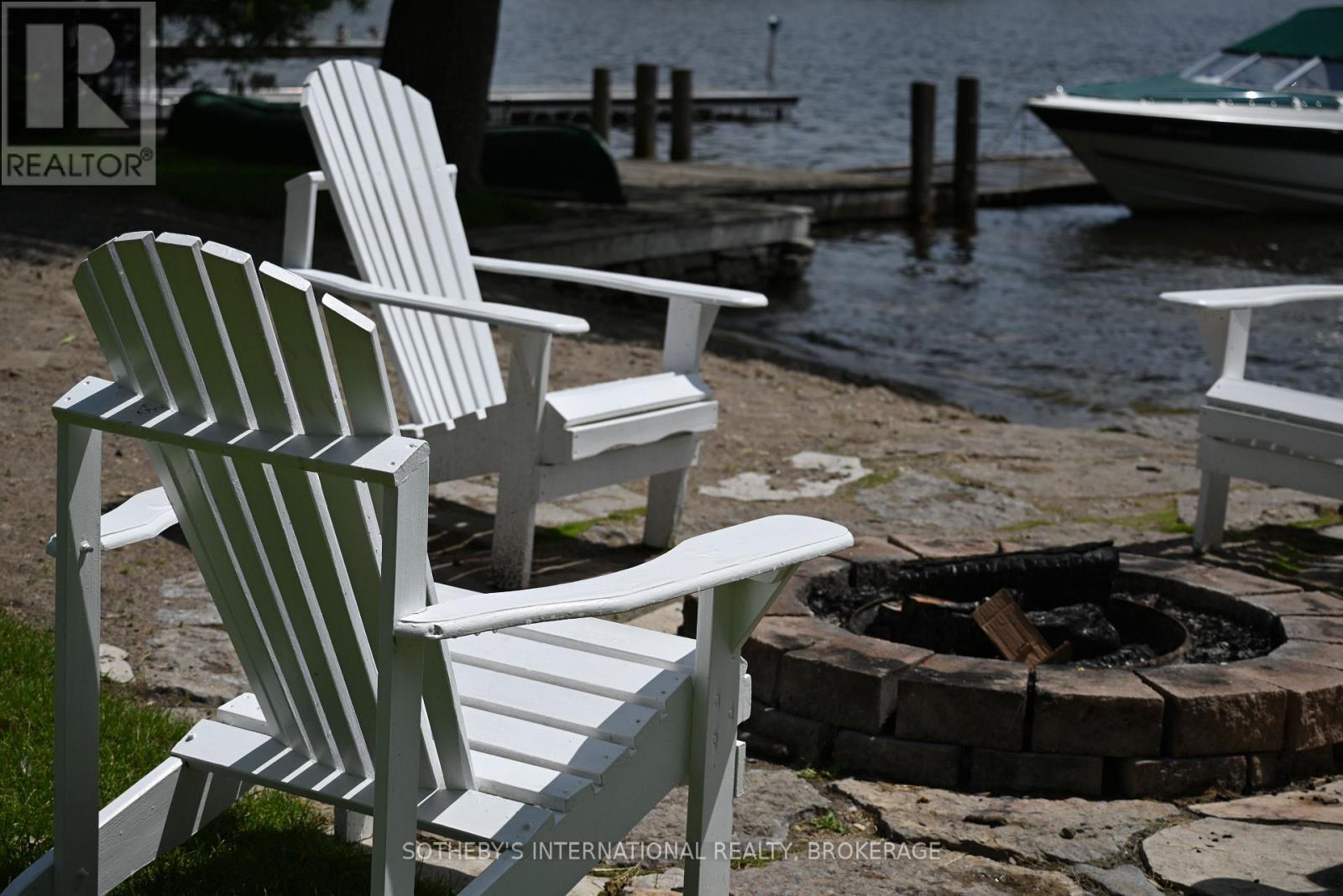 358 Front Street, Kawartha Lakes, Ontario K0M 1A0 - Photo 15 - X12523246