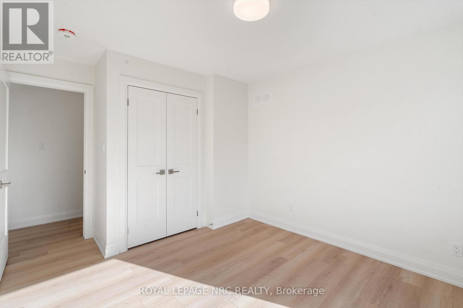 7619 Mulhern Road, Niagara Falls, Ontario L2H 1B3 - Photo 23 - X12523294