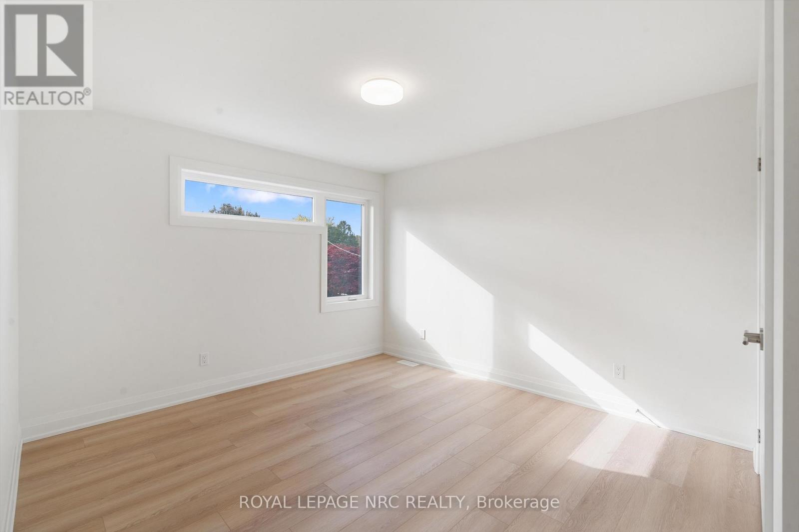 7619 Mulhern Road, Niagara Falls, Ontario L2H 1B3 - Photo 24 - X12523294