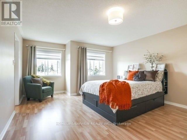 10 Lodgeway Drive, Vaughan, Ontario  L6A 3S3 - Photo 8 - N12523146