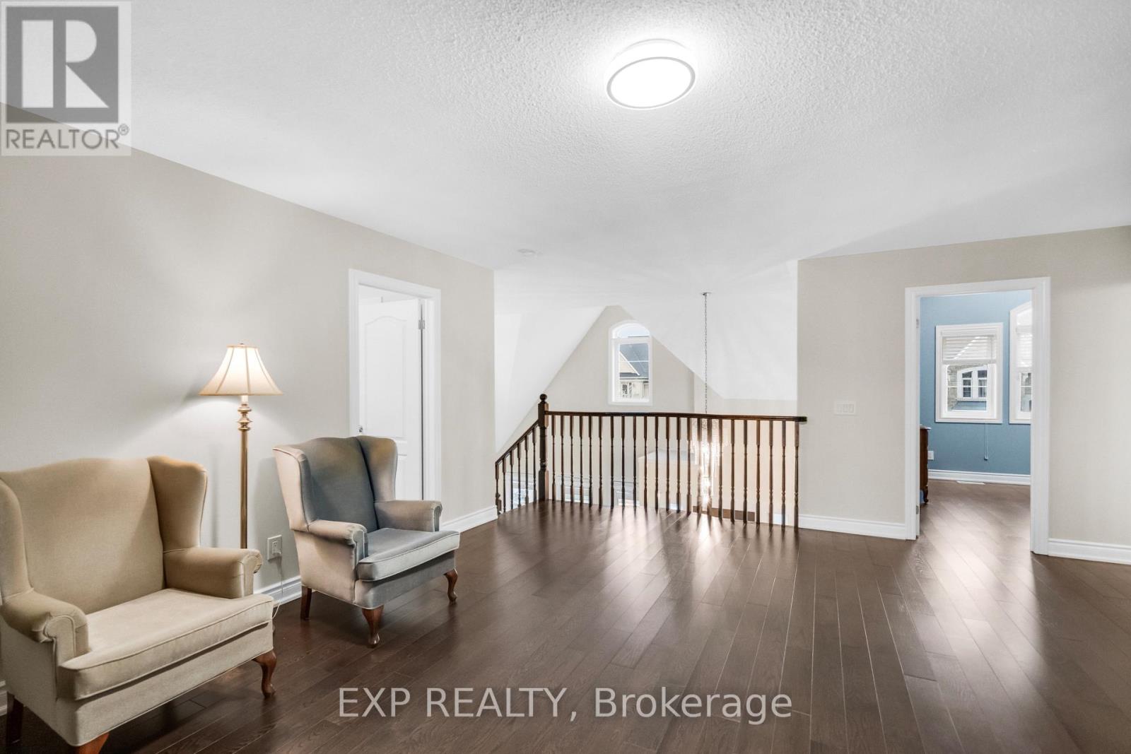 6 Mcmahon Court, Richmond Hill, Ontario  L4E 0T6 - Photo 27 - N12523202