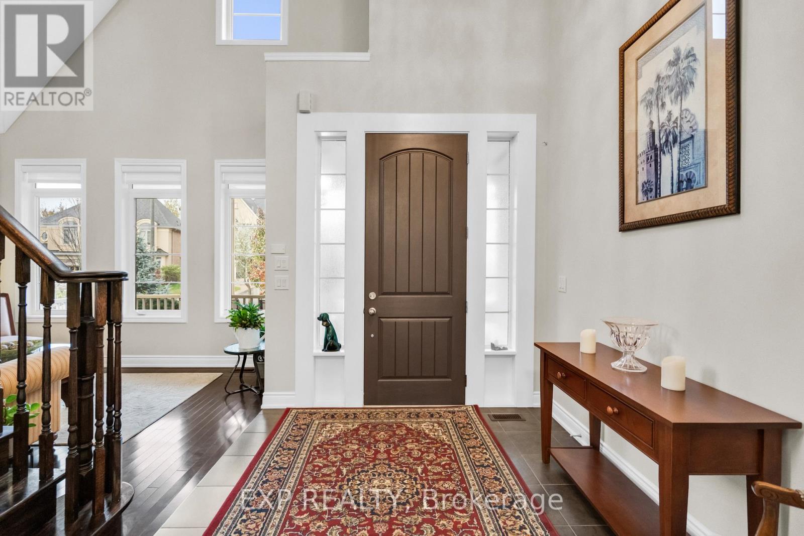 6 Mcmahon Court, Richmond Hill, Ontario  L4E 0T6 - Photo 3 - N12523202