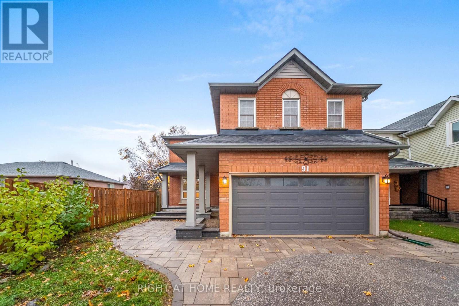 91 O'shaughnessy Crescent, Barrie, Ontario L4N 7L9 - Photo 2 - S12523096