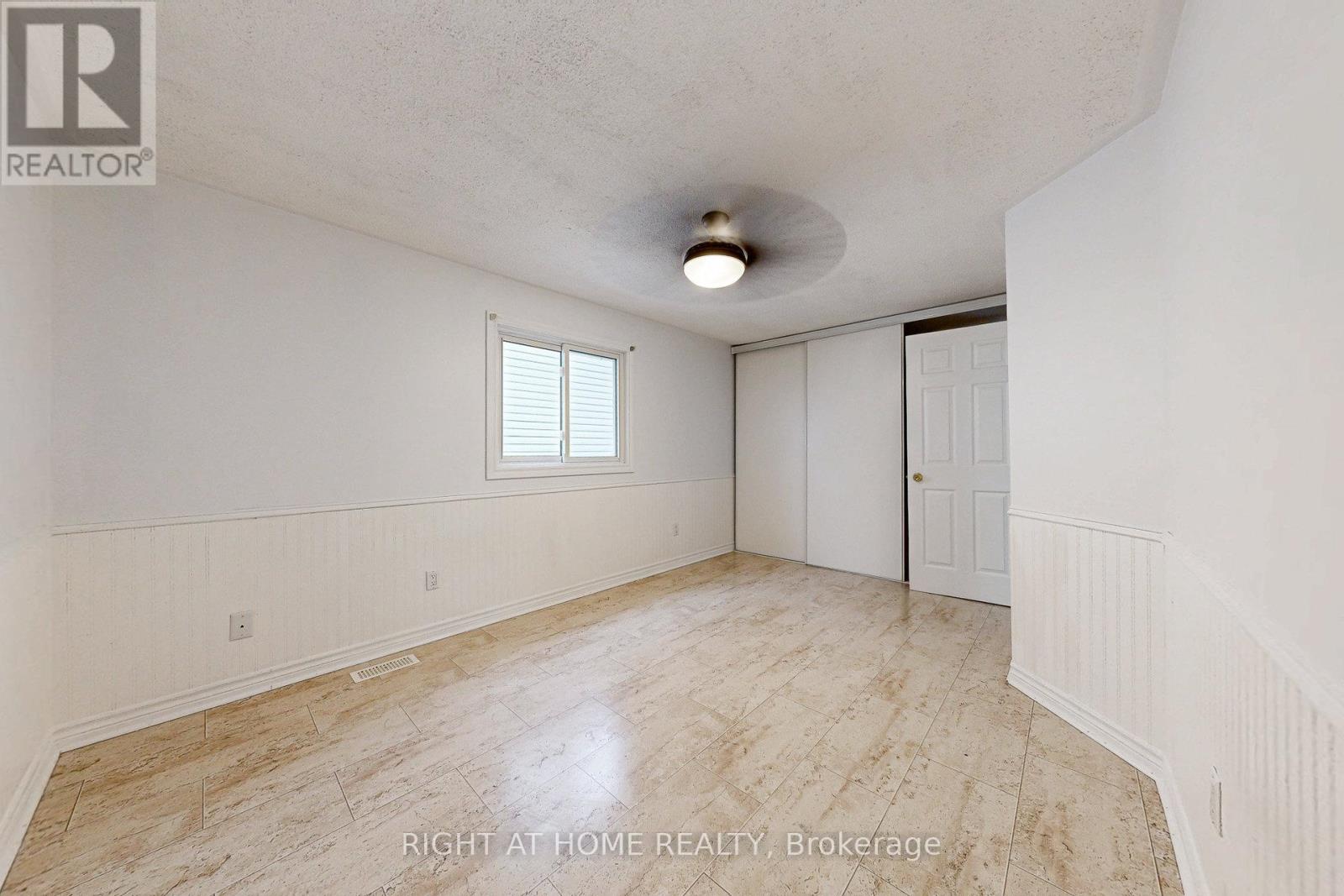 91 O'shaughnessy Crescent, Barrie, Ontario L4N 7L9 - Photo 37 - S12523096