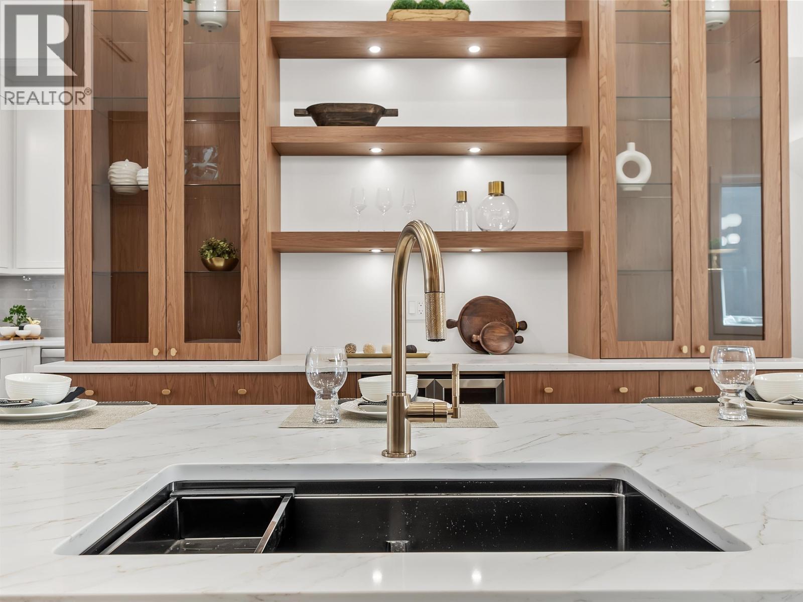 2 4761 Clinton Street, Burnaby, British Columbia V5J 2L1 - Photo 12 - R3065753